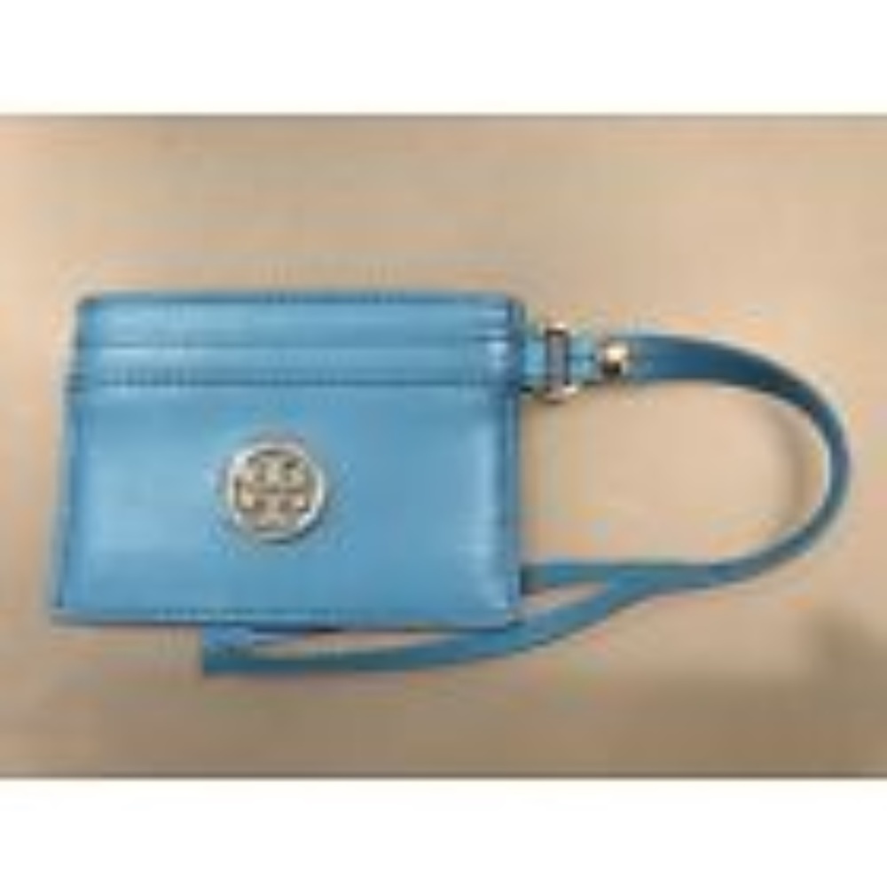 AUTHENTIC TORY BURCH CARD WRISTLET